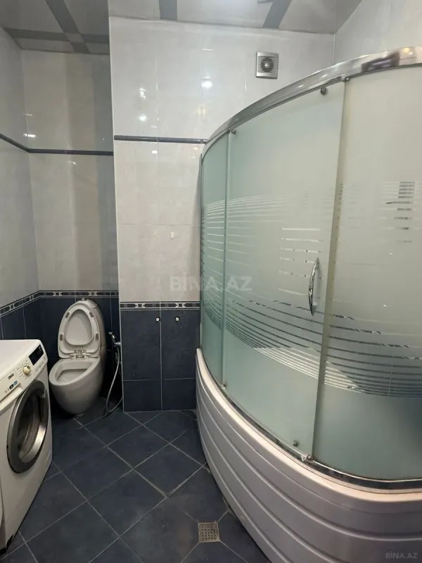 Kirayə verilir 4 otaqlı mənzil 230 m²