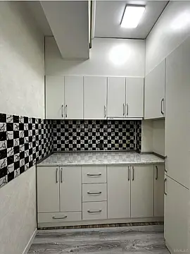 Satılır 2 otaqlı mənzil 56 m²