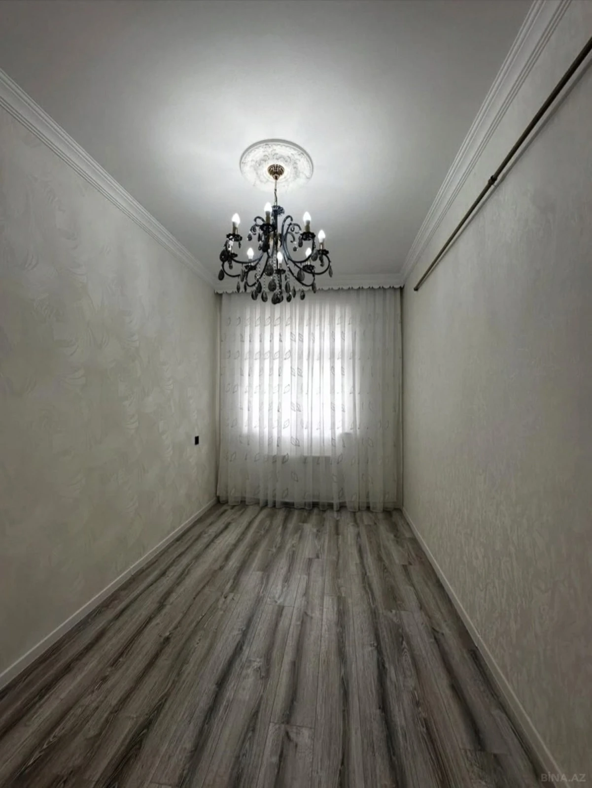 Satılır 2 otaqlı mənzil 56 m²
