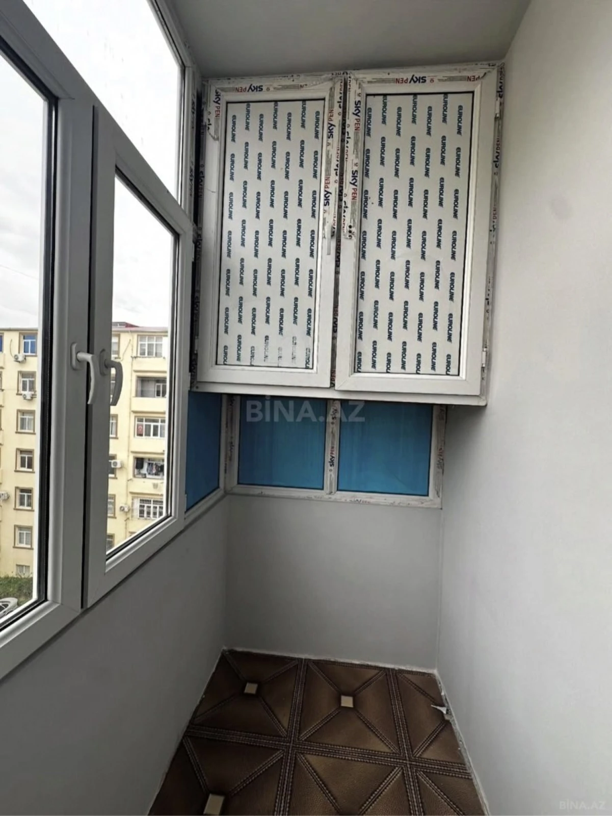 Satılır 2 otaqlı mənzil 56 m²