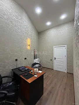 Kirayə verilir 2 otaqlı ofis 90 m²