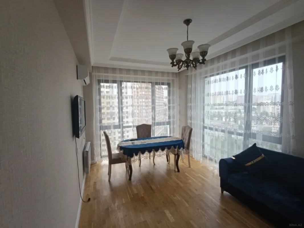 Kirayə verilir 2 otaqlı mənzil 75 m²