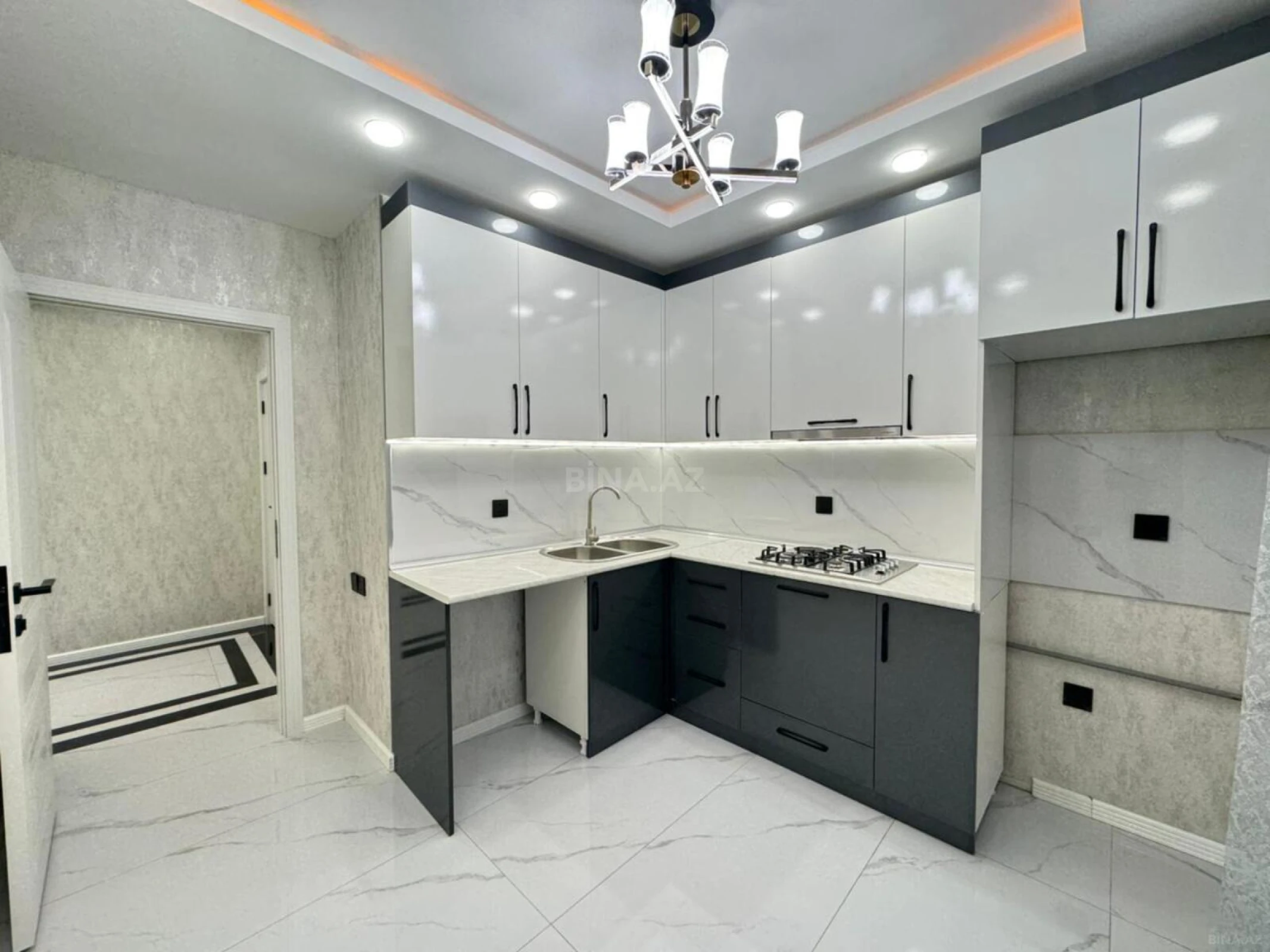Satılır 3 otaqlı mənzil 85 m²