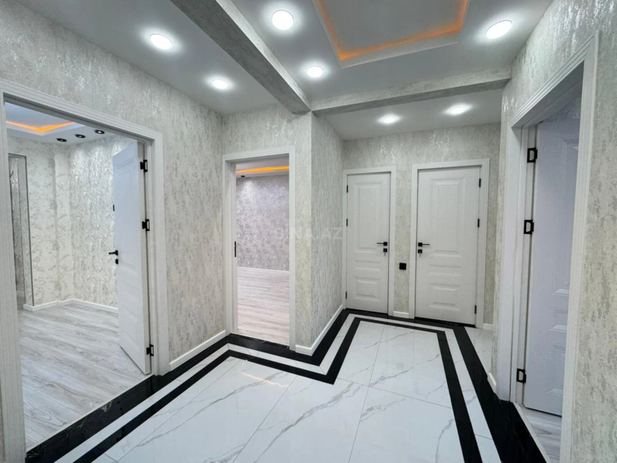Satılır 3 otaqlı mənzil 85 m²