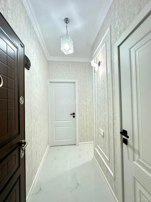 Satılır 2 otaqlı mənzil 55 m²