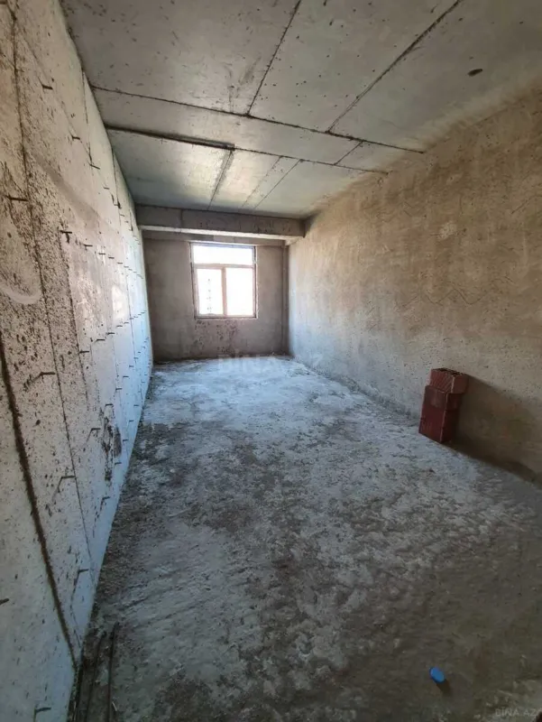 Satılır 1 otaqlı mənzil 60.7 m²