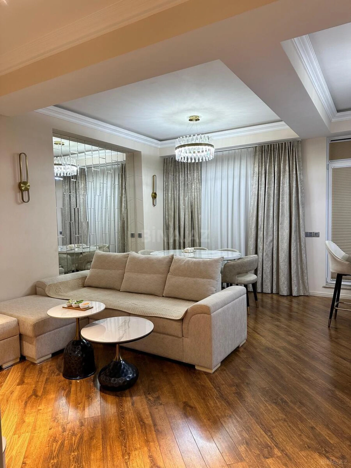 Satılır 3 otaqlı mənzil 100 m²