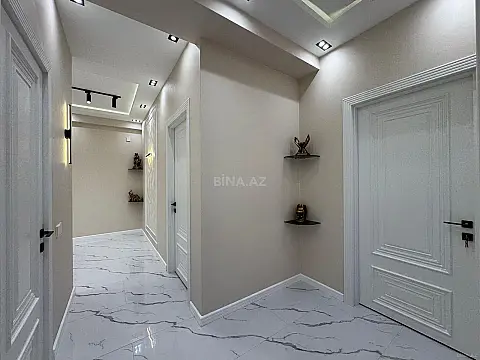 Satılır 4 otaqlı mənzil 110 m²