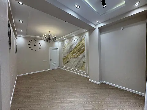 Satılır 4 otaqlı mənzil 110 m²