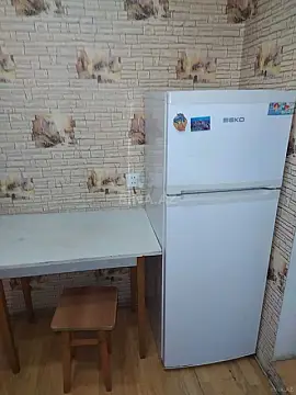 Kirayə verilir 4 otaqlı mənzil 100 m²