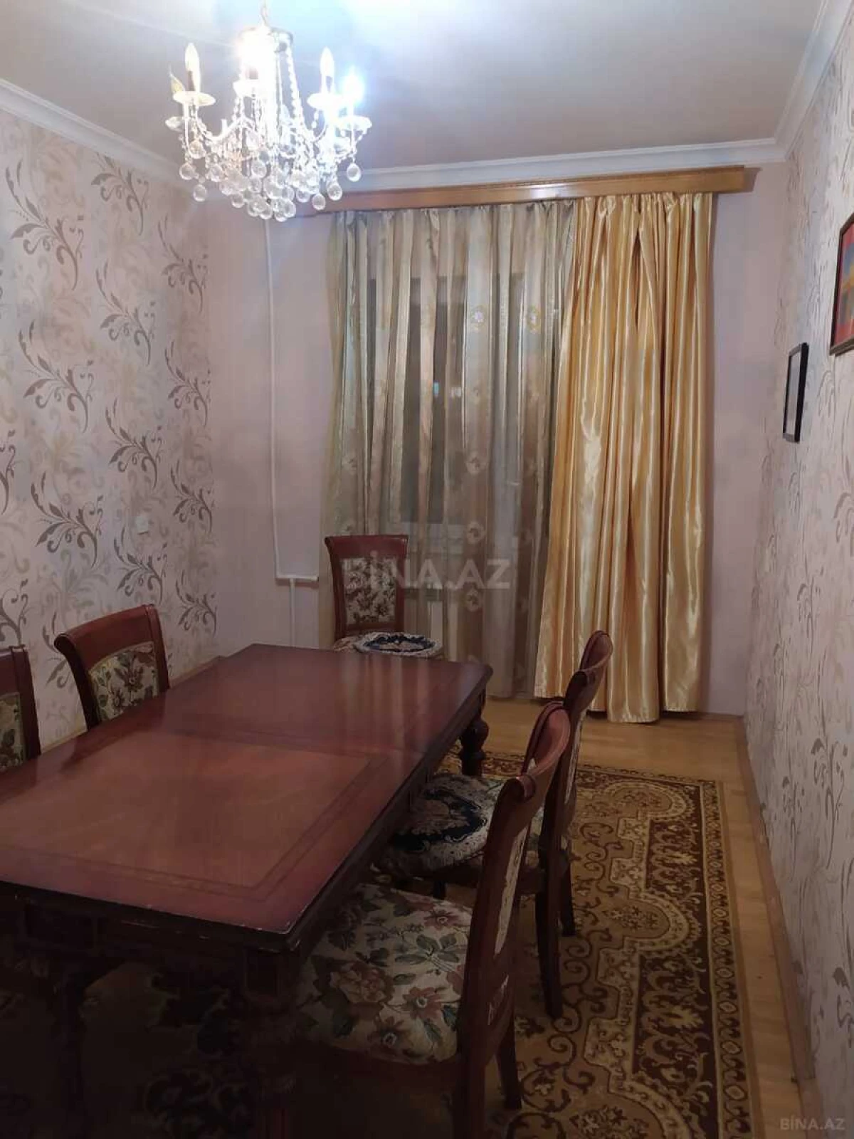 Kirayə verilir 4 otaqlı mənzil 100 m²