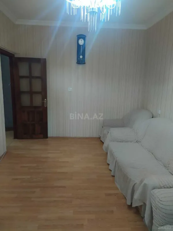 Kirayə verilir 4 otaqlı mənzil 100 m²
