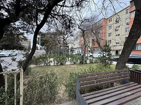 Satılır 3 otaqlı mənzil 50 m²