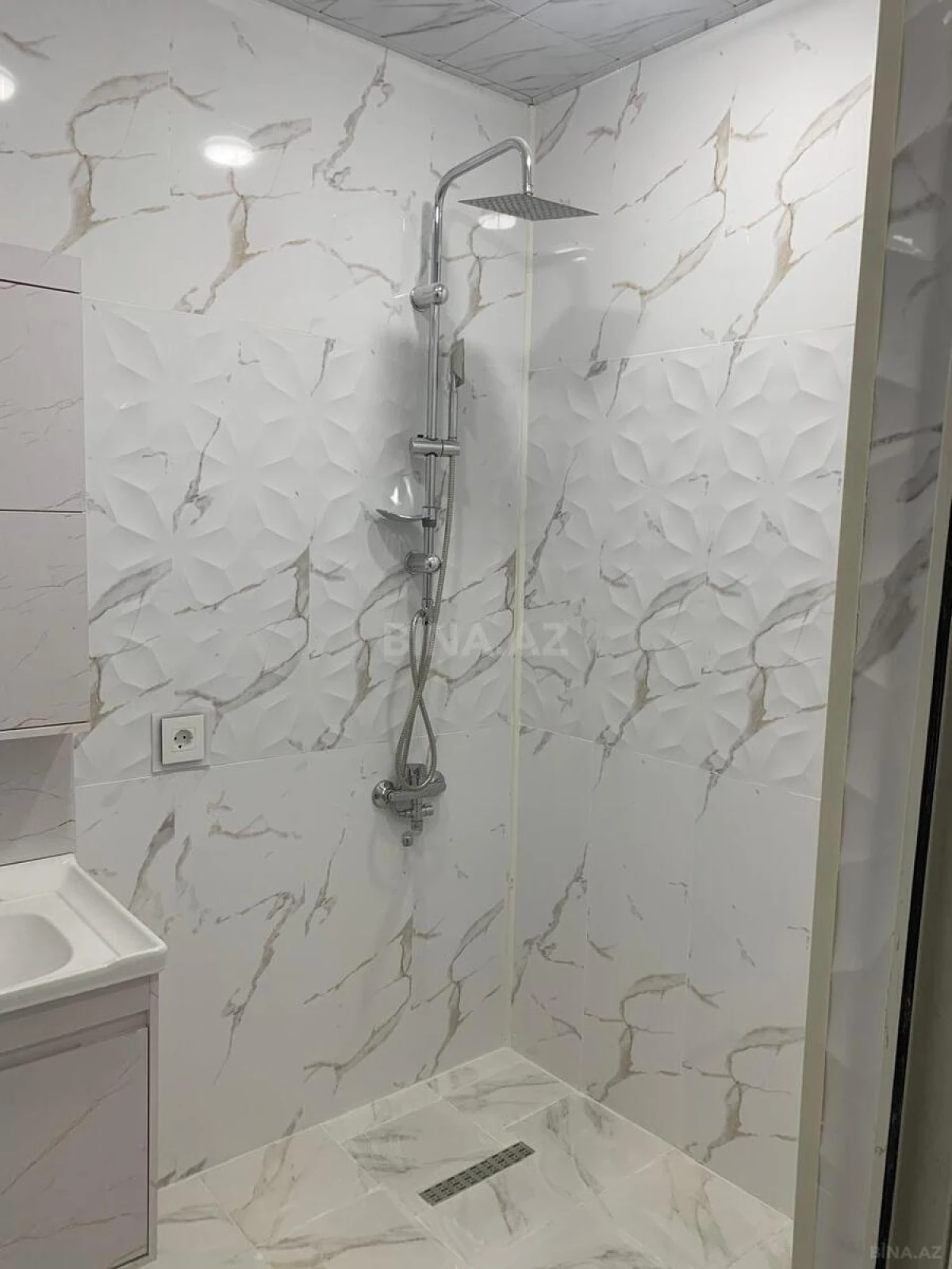 Satılır 3 otaqlı mənzil 78 m²