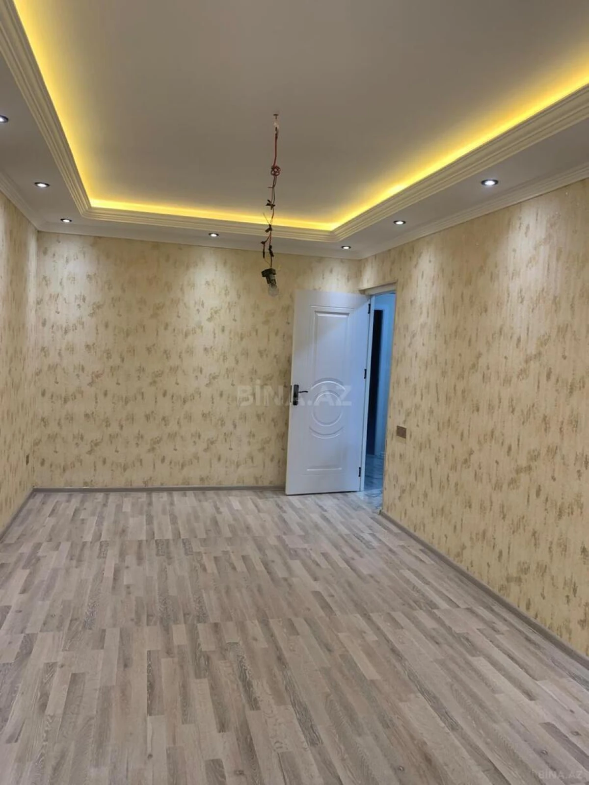 Satılır 3 otaqlı mənzil 78 m²