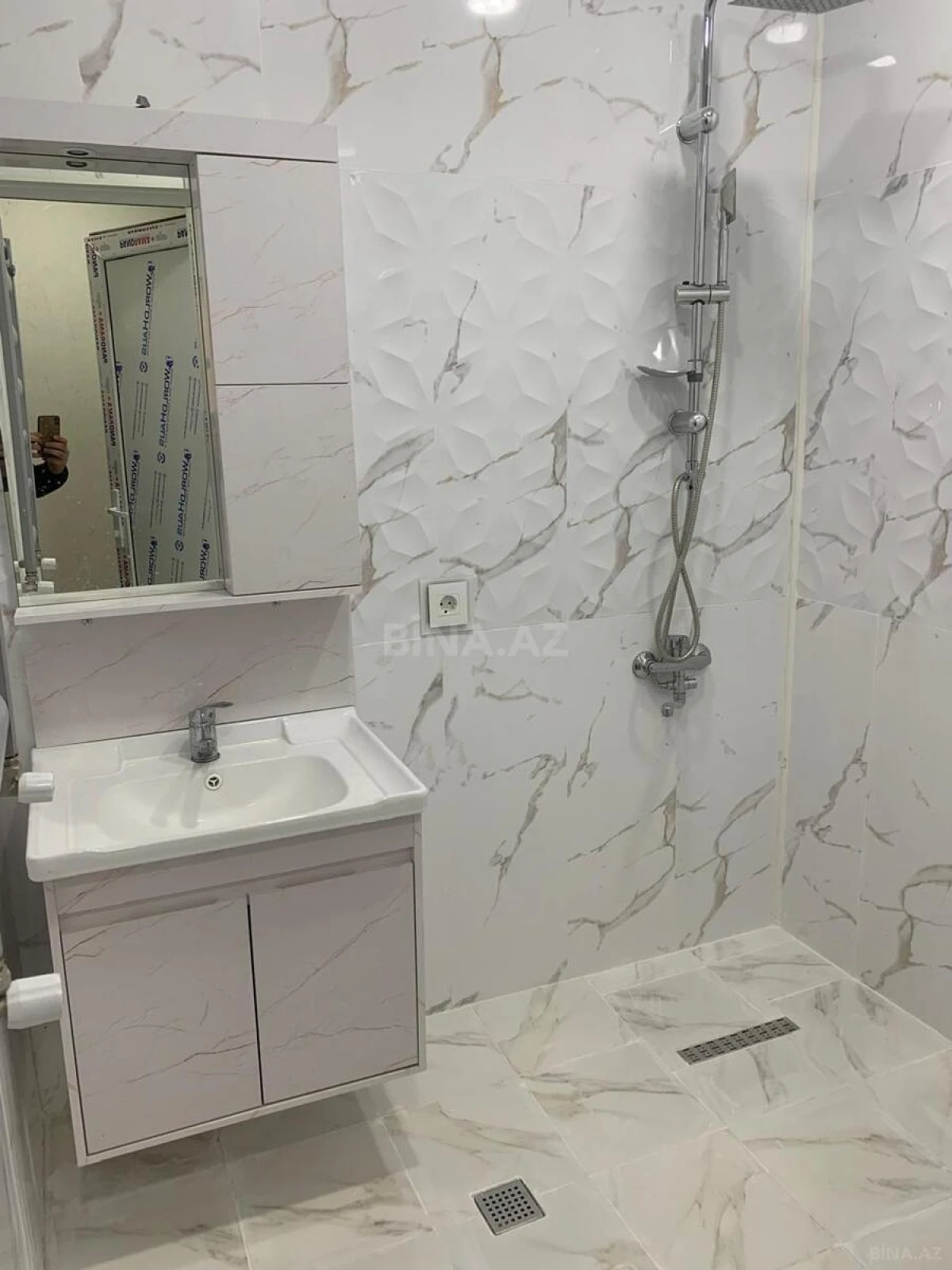 Satılır 3 otaqlı mənzil 78 m²