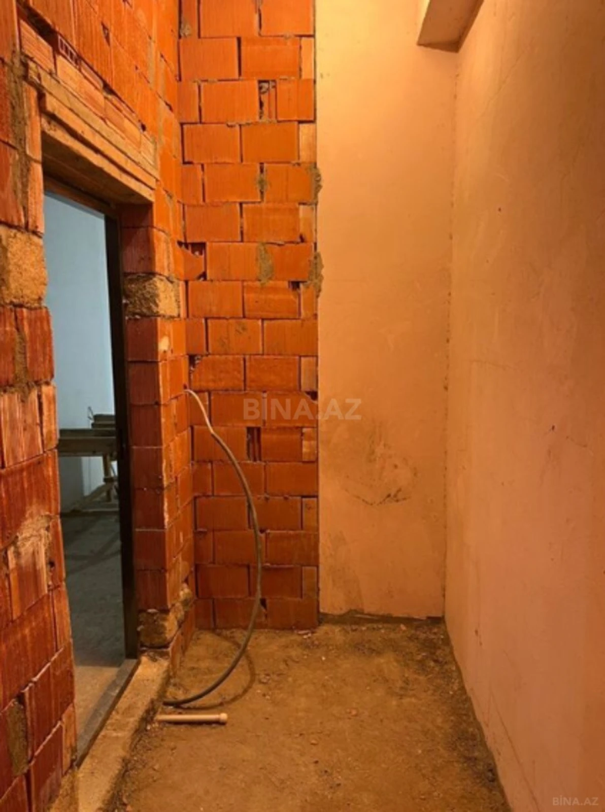 Satılır 3 otaqlı mənzil 55 m²