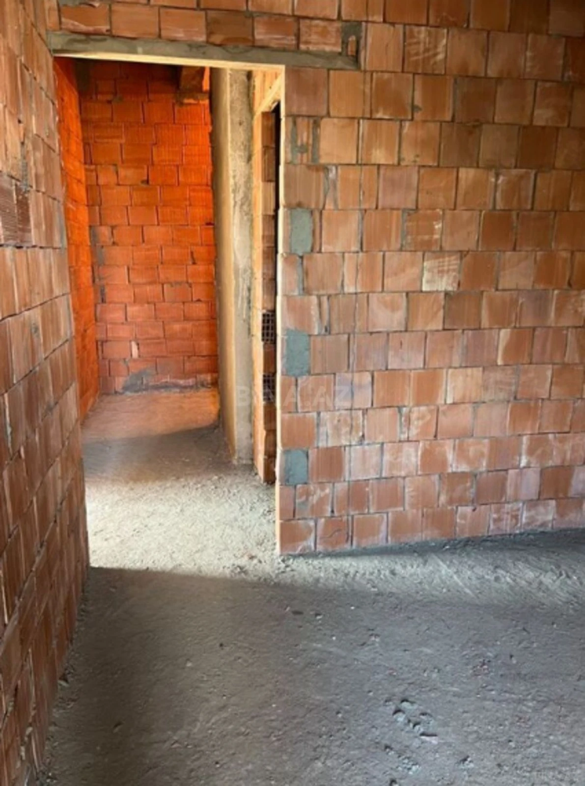 Satılır 3 otaqlı mənzil 55 m²