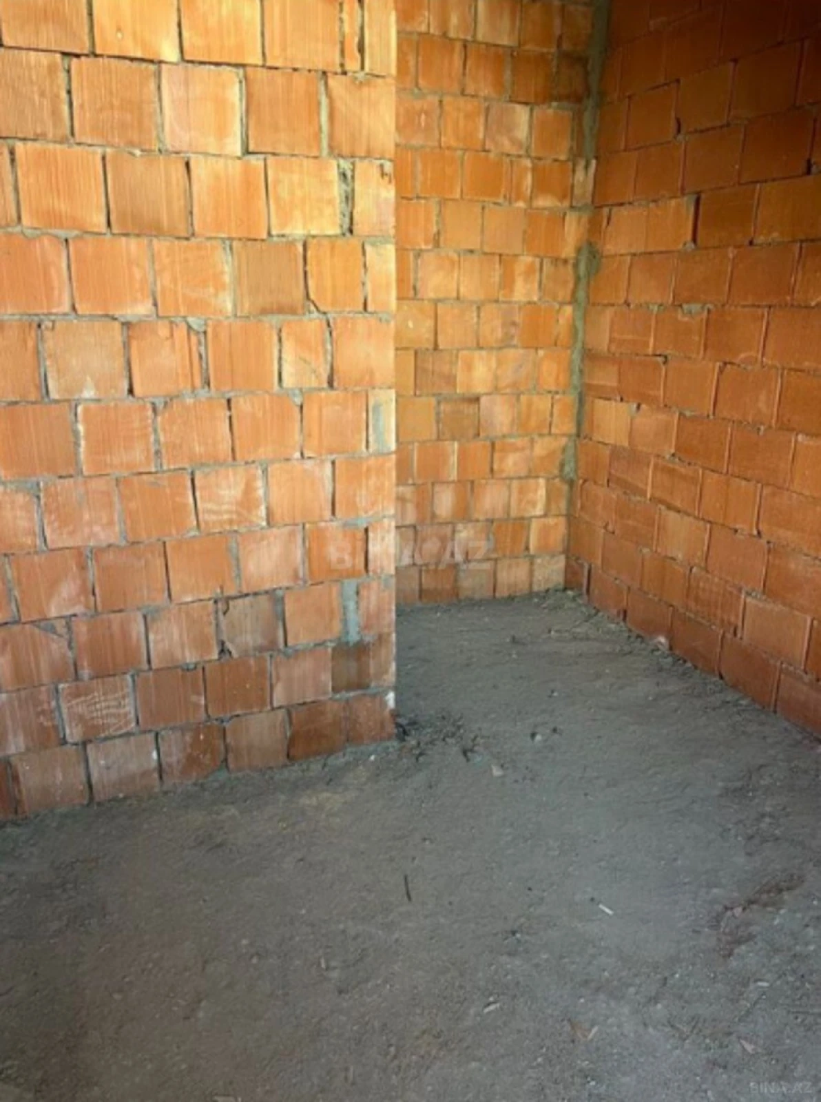 Satılır 3 otaqlı mənzil 55 m²