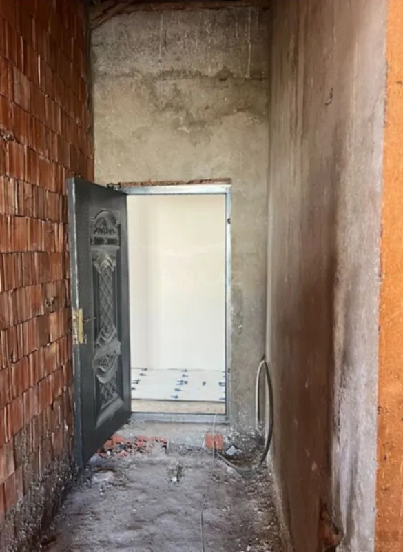 Satılır 3 otaqlı mənzil 55 m²