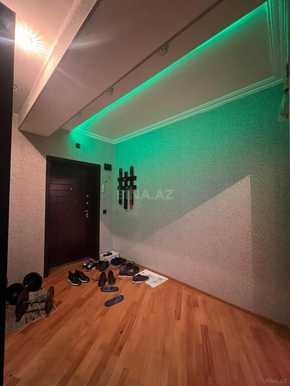 Kirayə verilir 2 otaqlı mənzil 65 m²