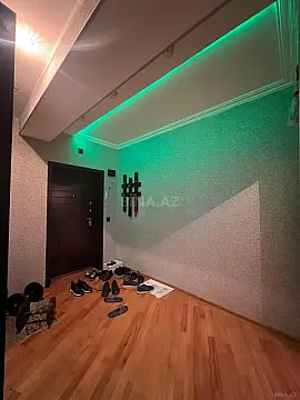 Kirayə verilir 2 otaqlı mənzil 65 m²