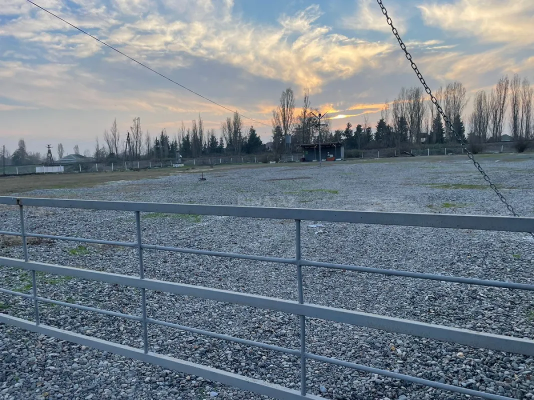 Kirayə verilir obyekt 9000 m²