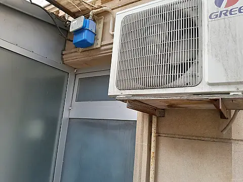 Kirayə verilir 2 otaqlı ofis 32 m²