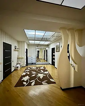 Satılır 4 otaqlı mənzil 160 m²