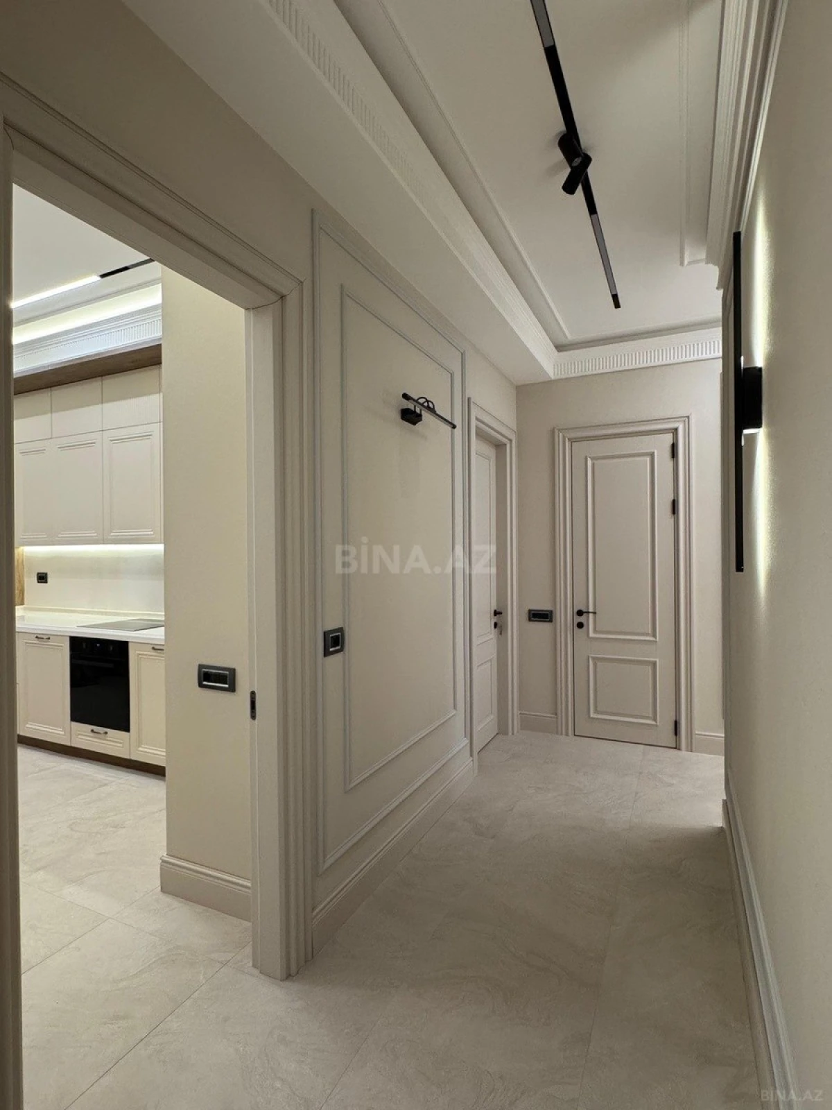 Satılır 3 otaqlı mənzil 120 m²