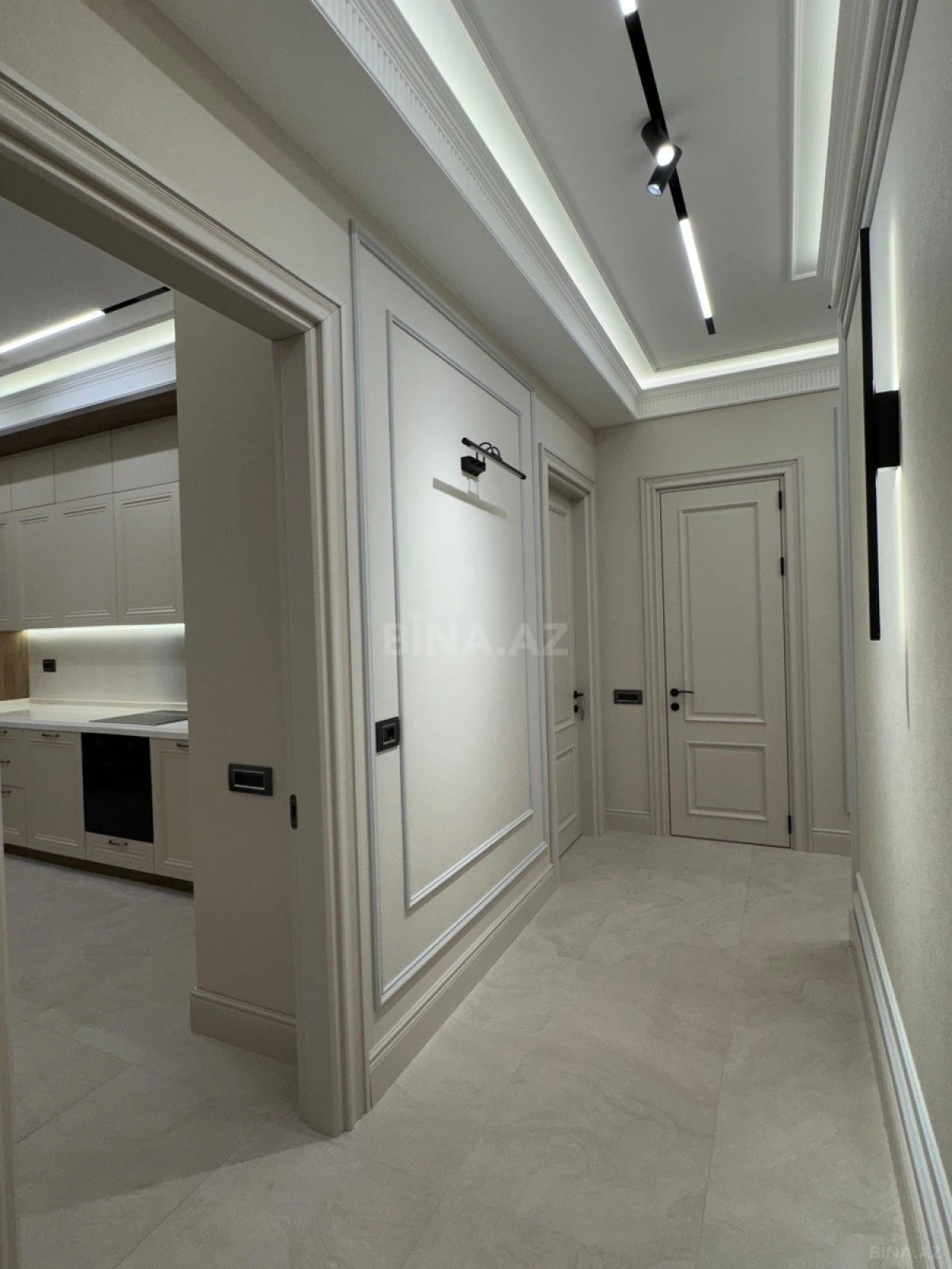 Satılır 3 otaqlı mənzil 120 m²