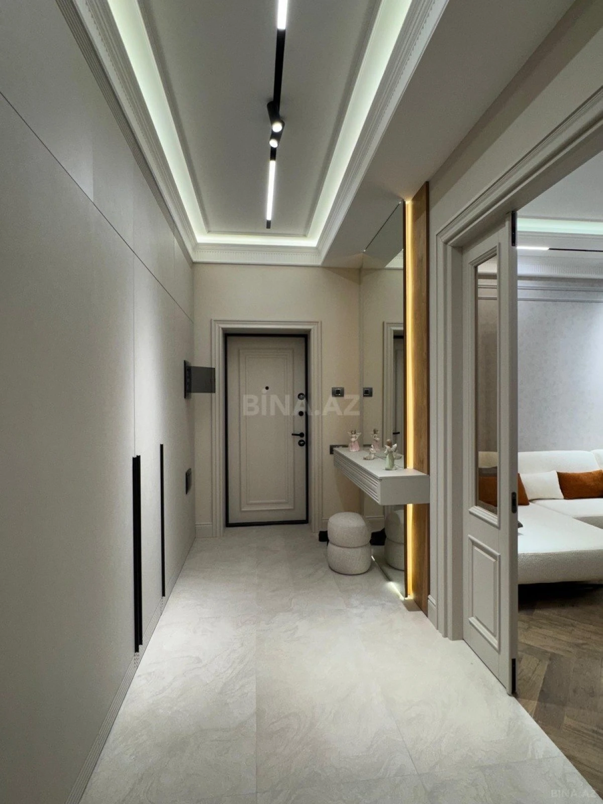 Satılır 3 otaqlı mənzil 120 m²