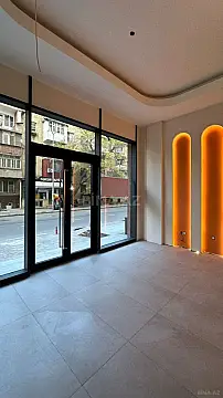 Kirayə verilir obyekt 95 m²