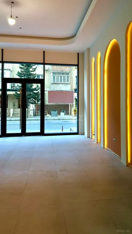 Kirayə verilir obyekt 95 m²