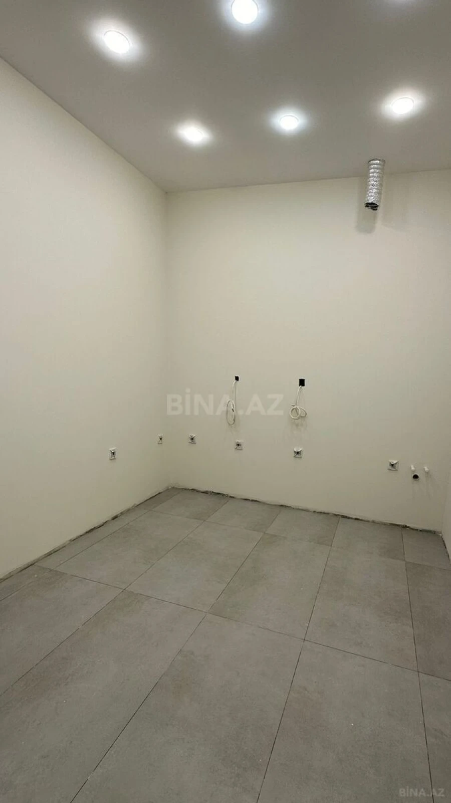 Kirayə verilir obyekt 95 m²