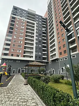 Satılır 2 otaqlı mənzil 110 m²
