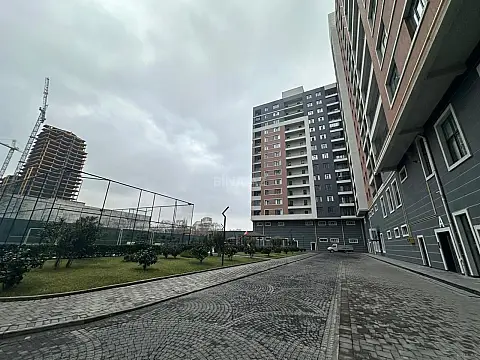 Satılır 2 otaqlı mənzil 110 m²