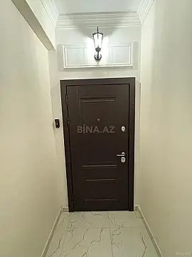 Satılır 4 otaqlı mənzil 120 m²