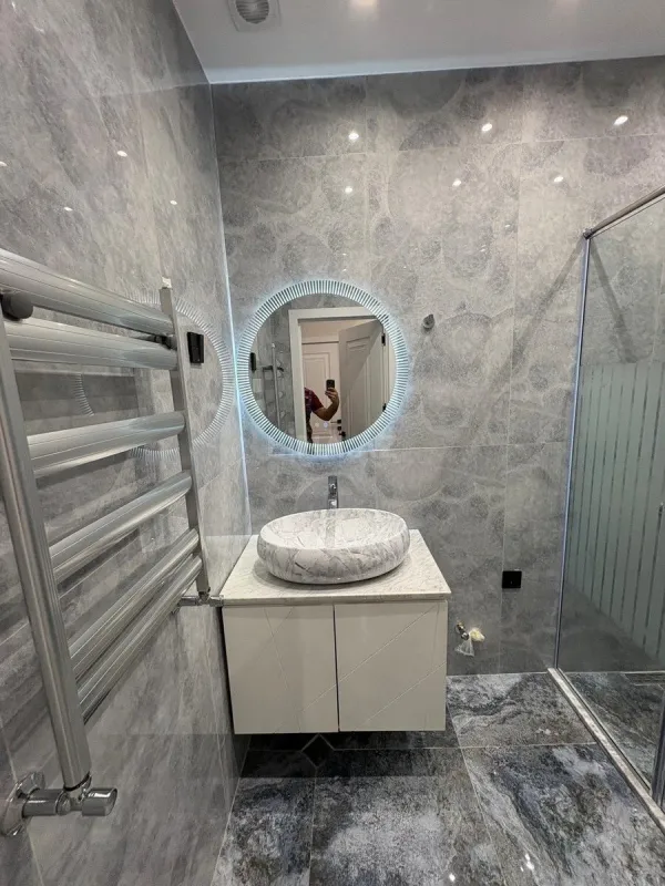 Satılır 4 otaqlı mənzil 120 m²