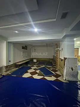 Satılır obyekt 218 m²