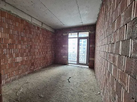 Satılır 3 otaqlı mənzil 114 m²