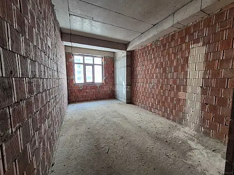 Satılır 3 otaqlı mənzil 114 m²