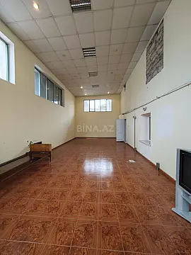 Satılır 5 otaqlı həyət evi 180 m²