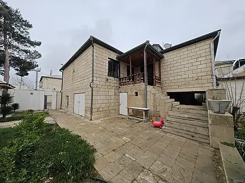 Satılır 5 otaqlı həyət evi 180 m² — Bakı, Bakıxanov 5 otaq 180.00 m²