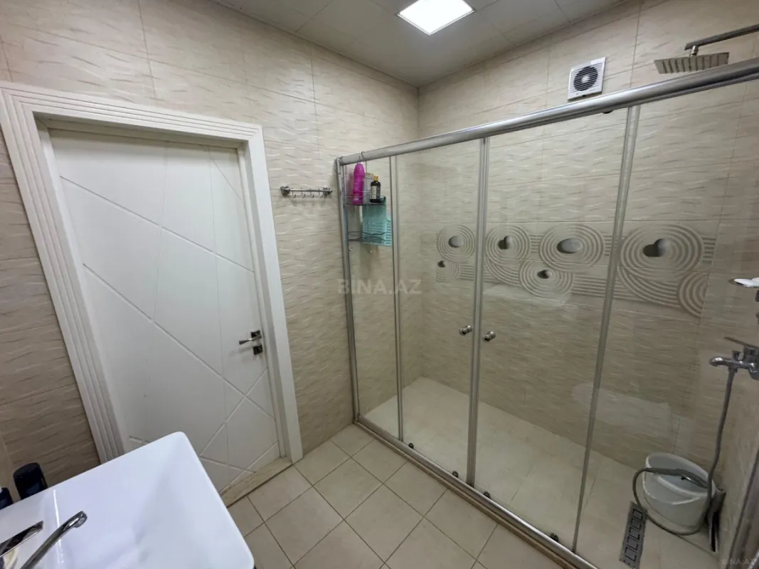 Satılır 3 otaqlı mənzil 120 m²