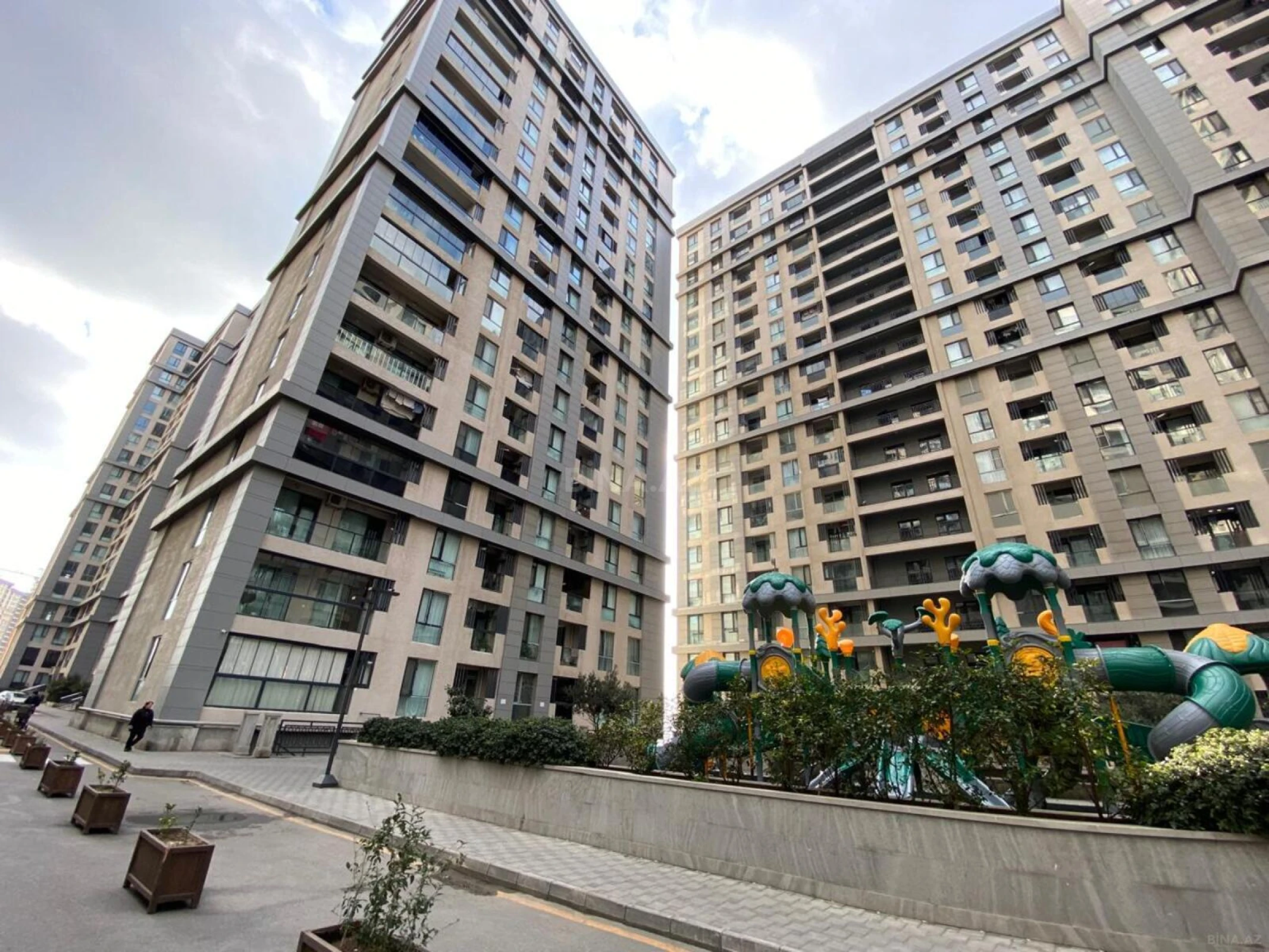Kirayə verilir 2 otaqlı mənzil 51 m²