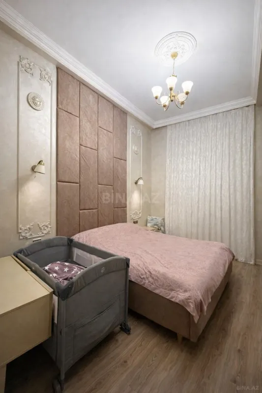 Satılır 2 otaqlı mənzil 72 m²