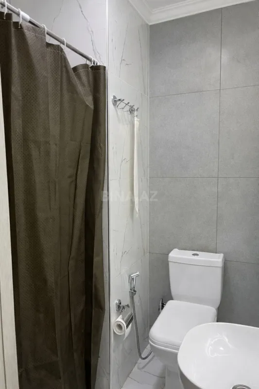 Satılır 2 otaqlı mənzil 72 m²