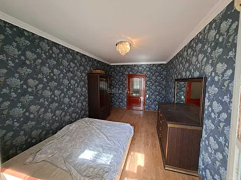 Kirayə verilir 2 otaqlı mənzil 50 m²