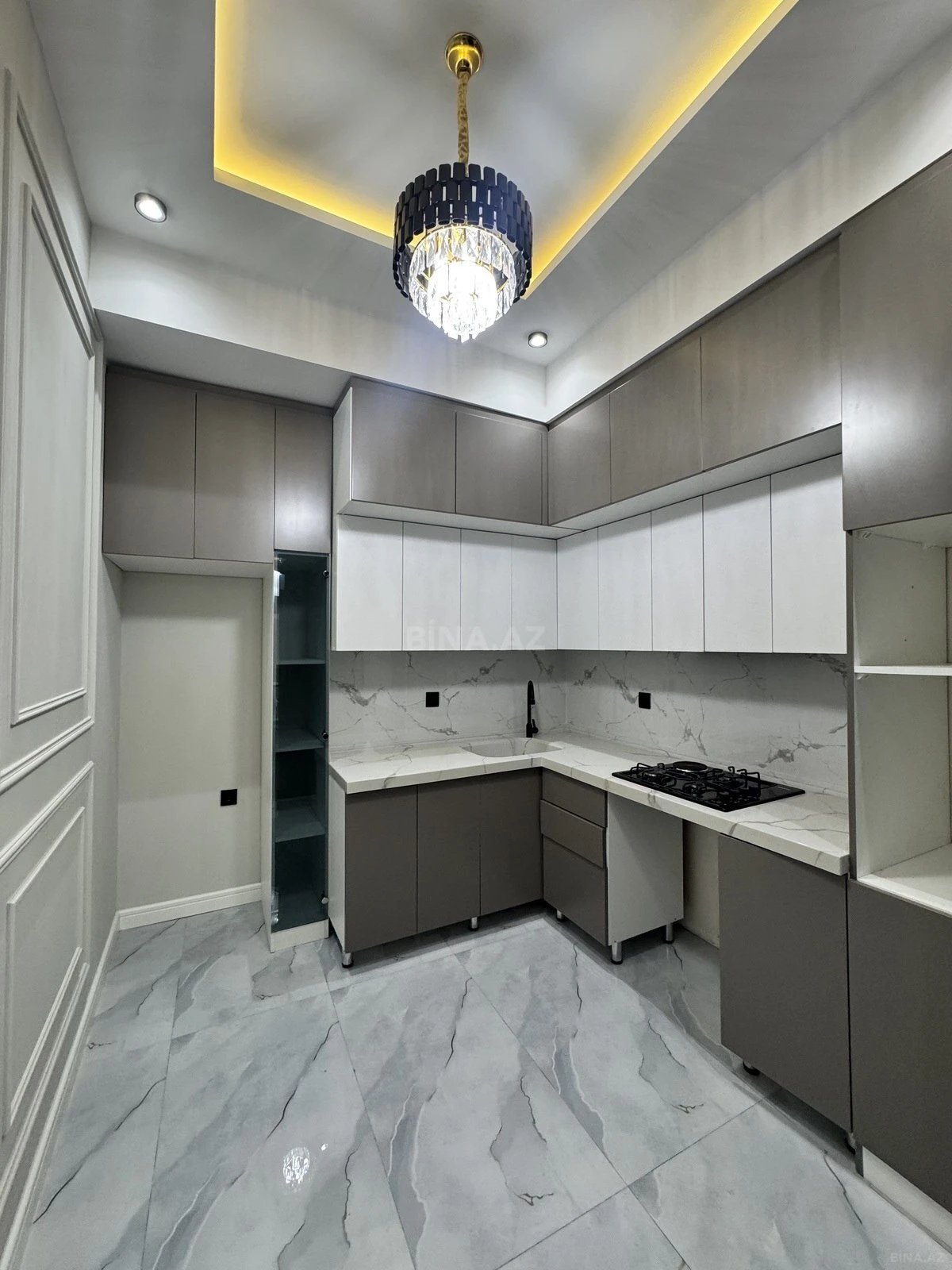 Satılır 3 otaqlı mənzil 95 m²